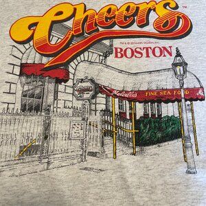 VINTAGE CHEERS BOSTON TSHIRT SIZE LARGE